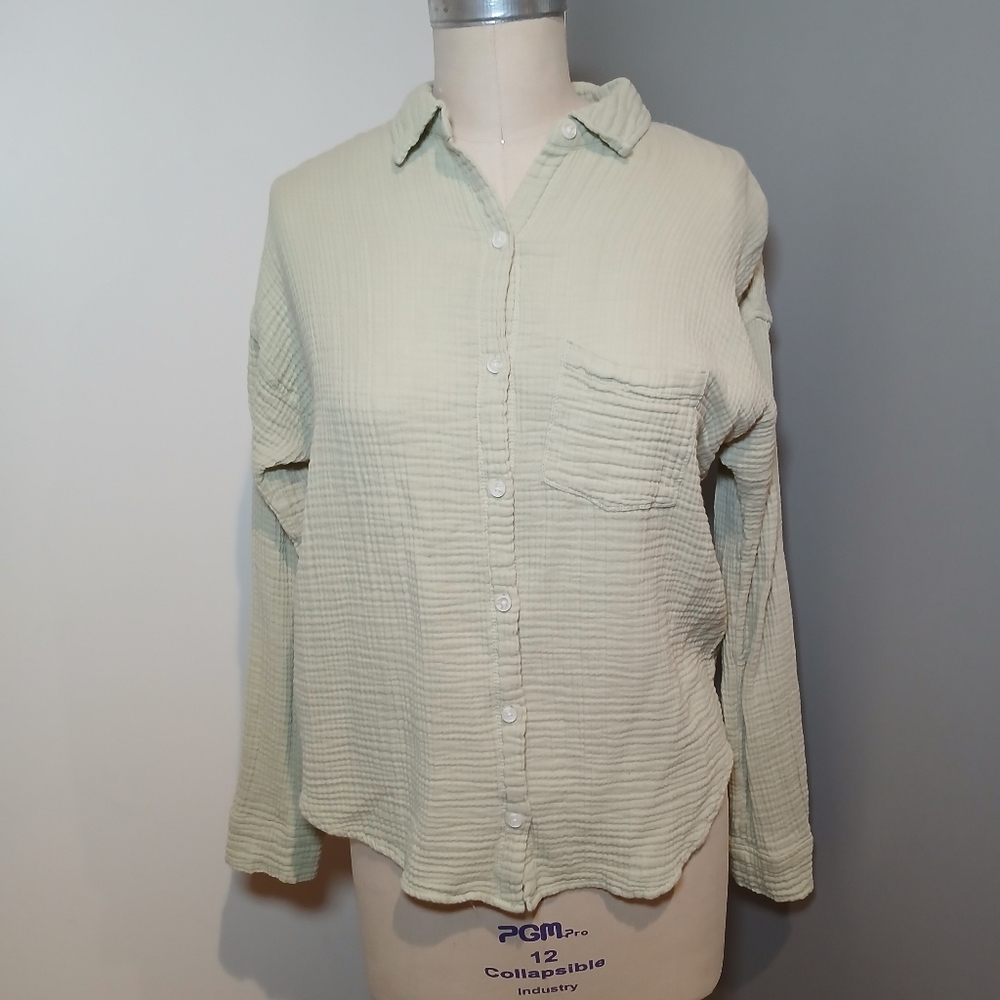 Lou & Grey Light Green Gauze Blouse Size Small